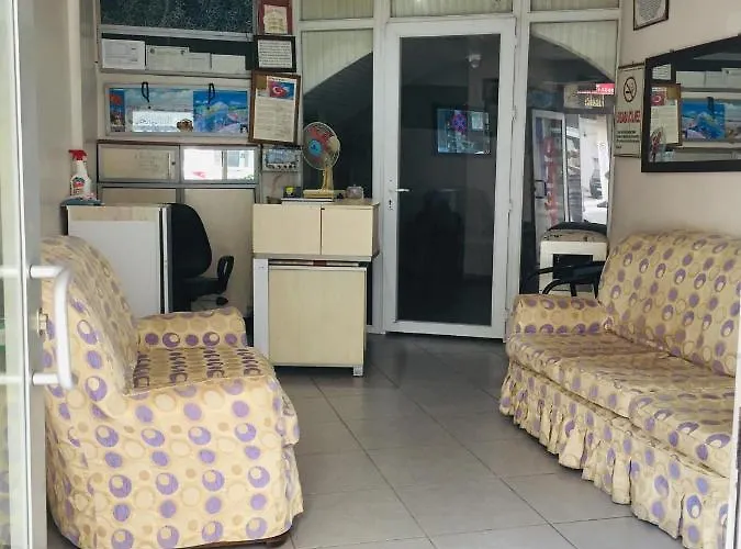 Divan بيت شباب أضنه